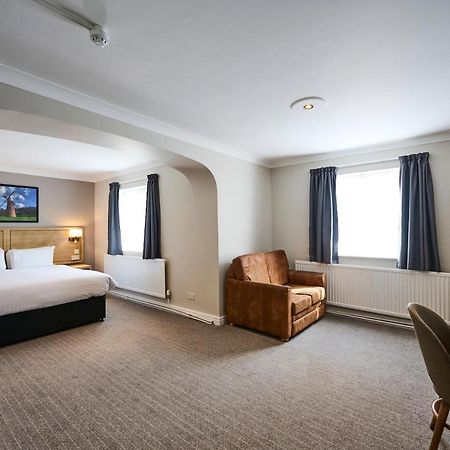 Red Lion, Wigan By Marston'S Inns Rufford Buitenkant foto