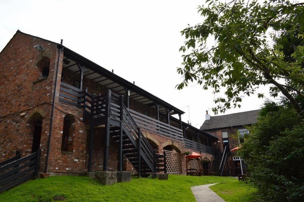 Red Lion, Wigan By Marston'S Inns Rufford Buitenkant foto