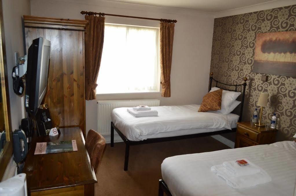 Red Lion, Wigan By Marston'S Inns Rufford Buitenkant foto
